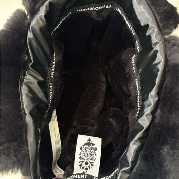 NWOT Free People FP Movement Supernova Puffer Trapper - Picture 7 of 13